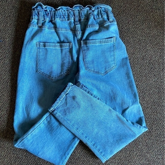 Wild Fable paper bag button fly jeans, copper rivets and silver logo buttons. - Picture 4 of 7